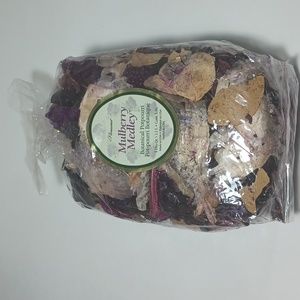 3/$15 Potpourri Mulberry Medley Florasense 1 Quart 721366120217